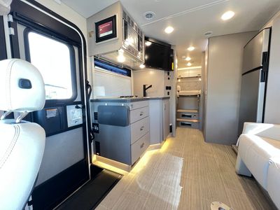 2026 Winnebago VIEW - Photo 6