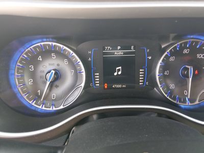 2022 Chrysler Voyager - Photo 14
