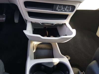 2022 Chrysler Voyager - Photo 21