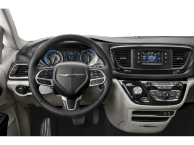 2019 Chrysler Pacifica - Photo 10