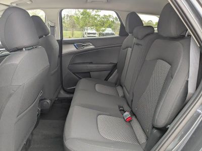 2026 Kia Sportage Hybrid — photo 17 view