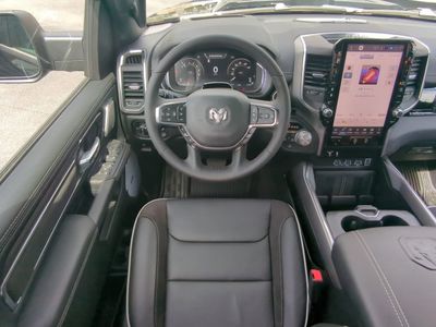 2026 Ram 1500 — photo 18 view