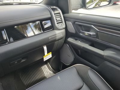 2026 Ram 1500 — photo 19 view