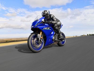 2026 Yamaha YZF-R7 - Photo 19