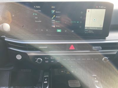 2026 Kia Sorento — photo 11 view