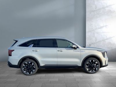 2026 Kia Sorento — photo 7 view