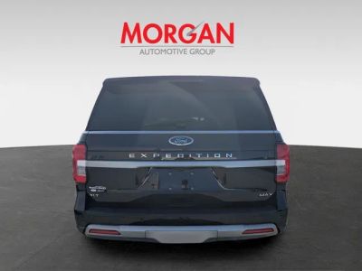 2022 Ford Expedition Max — interior view