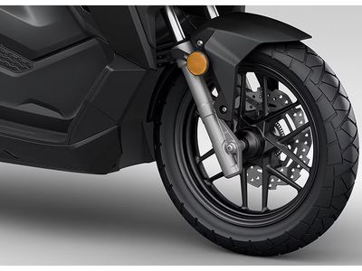 2025 Honda ADV160 - Photo 8