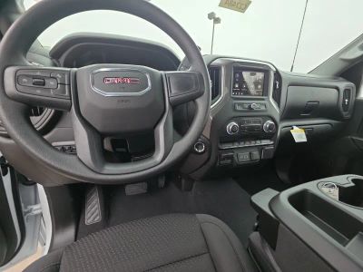 2026 GMC Sierra 3500HD - Photo 12