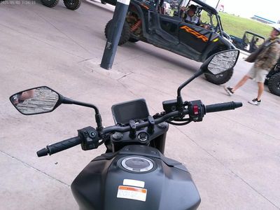 2025 Honda CB750 Hornet - Photo 7