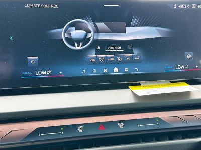 2026 BMW X3 — photo 13 view