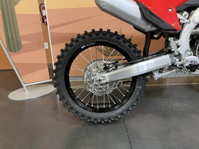 2024 Honda CRF250R - Photo 11