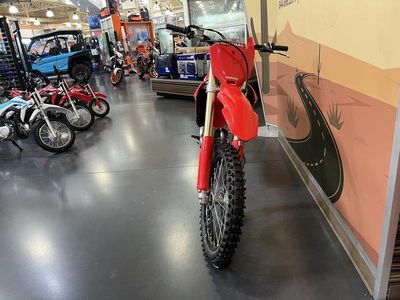 2024 Honda CRF250R - Photo 3