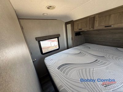 2021 Forest River RV Vibe - Photo 16