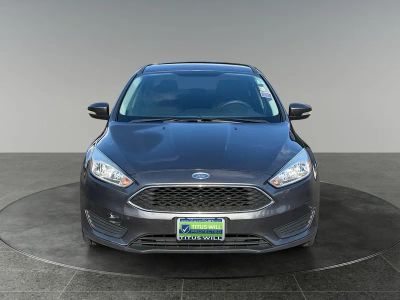 2015 Ford Focus — side profile view