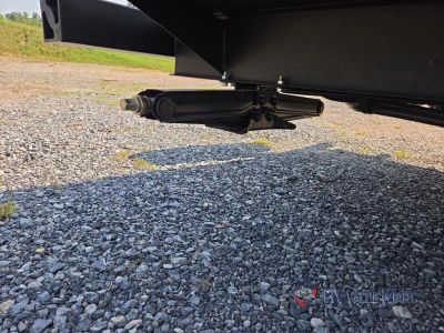 2027 Heartland Prowler — photo 10 view
