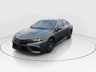 2023 Toyota Camry - Photo 3