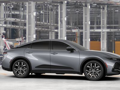 2026 Toyota Crown - Photo 15