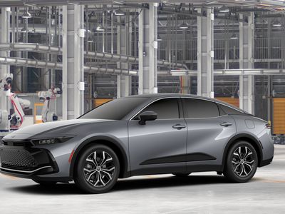 2026 Toyota Crown - Photo 32