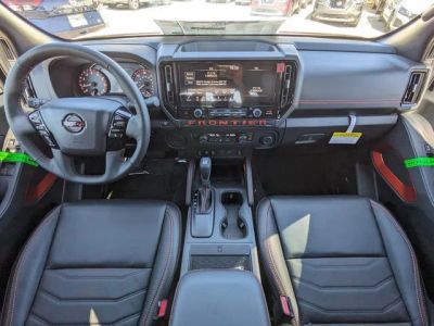 2026 Nissan Frontier — photo 16 view