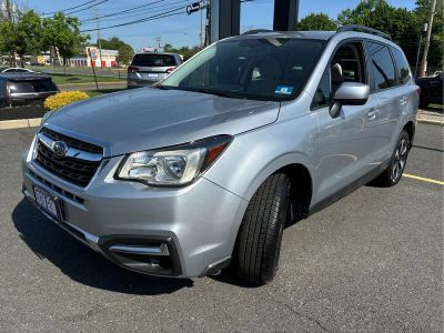 2017 Subaru Forester — detail view