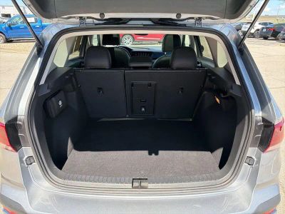 2023 Volkswagen Taos — photo 12 view