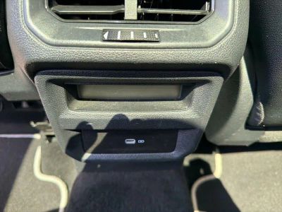 2023 Volkswagen Taos — photo 16 view