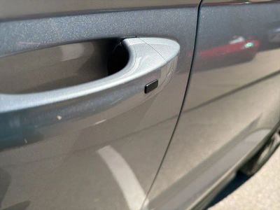 2023 Volkswagen Taos — photo 11 view