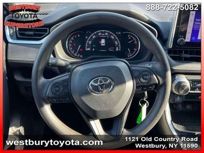 2023 Toyota RAV4 - Photo 13
