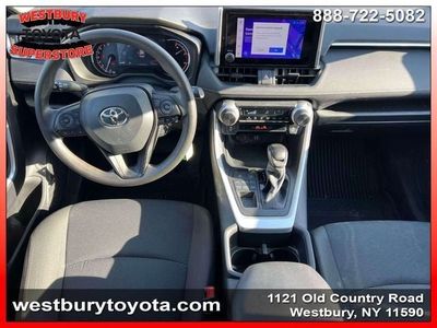2023 Toyota RAV4 - Photo 12