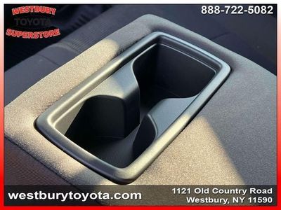 2023 Toyota RAV4 - Photo 14