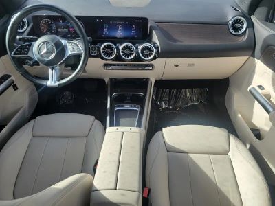 2025 Mercedes-Benz GLA — photo 15 view