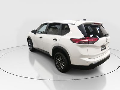 2024 Nissan Rogue - Photo 5