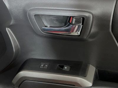 2022 Toyota Tacoma — photo 28 view