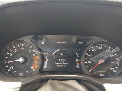 2023 Jeep Compass — photo 14 view