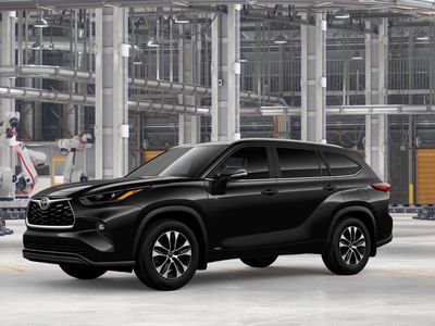 2026 Toyota Highlander Hybrid - Photo 2