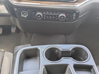 2023 Chevrolet Silverado 1500 — photo 17 view