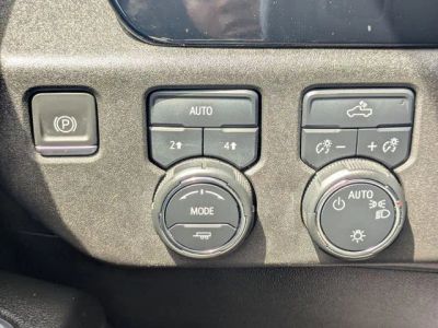 2023 Chevrolet Silverado 1500 — photo 21 view