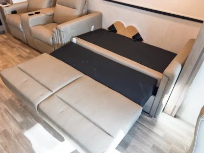 2027 Thor Motor Coach WINDSPORT - Photo 9