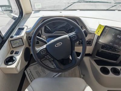 2027 Thor Motor Coach WINDSPORT - Photo 3