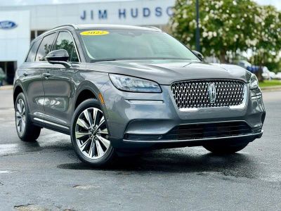 2022 Lincoln Corsair — side profile view