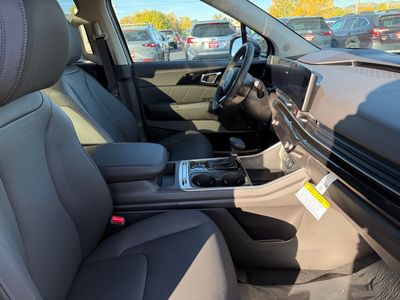 2026 Kia Carnival - Photo 6