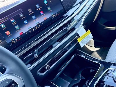2026 BMW X5 — photo 28 view
