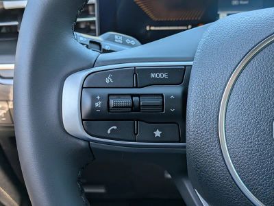 2026 Kia K5 — photo 25 view