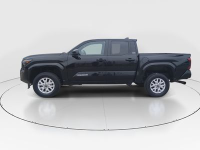 2024 Toyota Tacoma 2WD - Photo 4