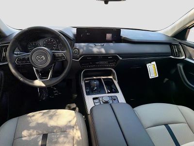 2026 Mazda CX-90 — photo 17 view