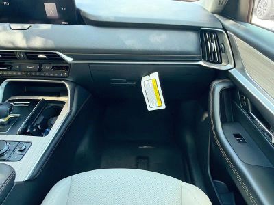 2026 Mazda CX-90 — photo 19 view