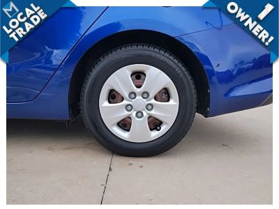2018 Kia Forte - Photo 15