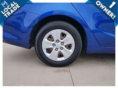2018 Kia Forte - Photo 14