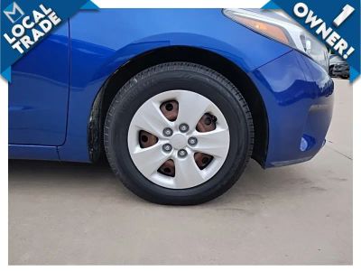 2018 Kia Forte - Photo 13